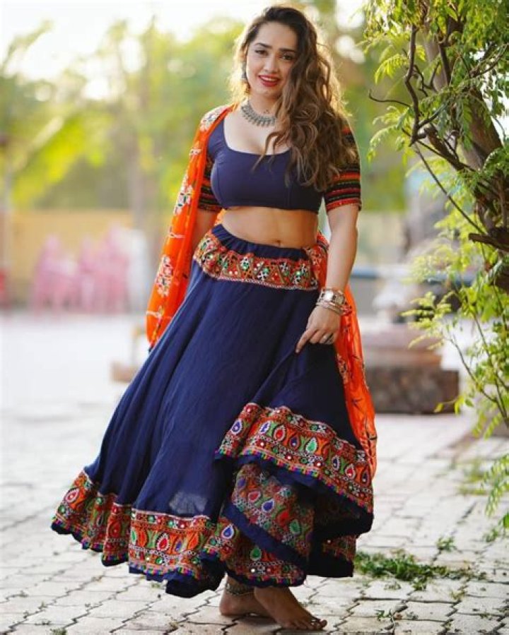 Aditi Mistry: Beyond Bigg Boss & Viral Moments - Latest Updates & More