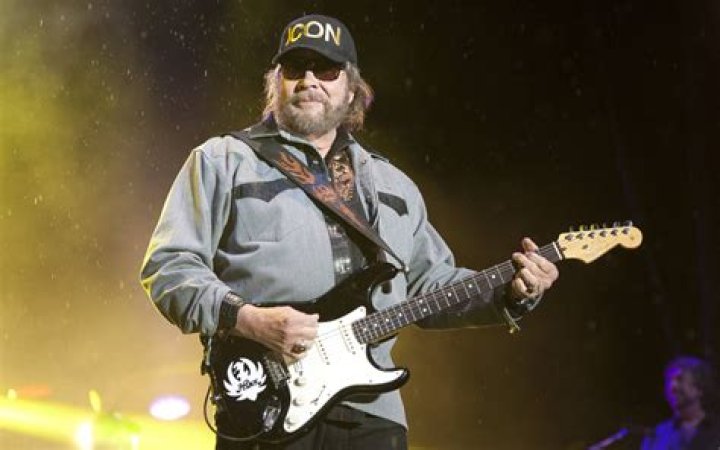 Hank Williams Jr.'s Marriages & Wives: Mary Jane, Brandi & More | News
