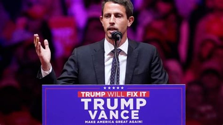 Is Tony Hinchcliffe Gay? Debunking the Rumors & More