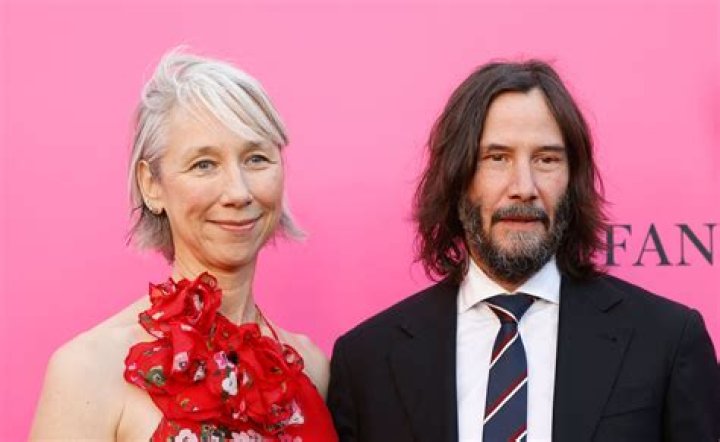 Keanu Reeves' Love Life: Is He Married? + Alexandra Grant Details