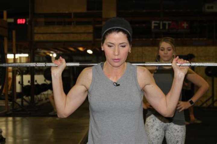 Kristi Noem Swimwear & Bikini Photos: What's Trending?