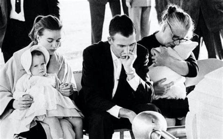 Lee Harvey Oswald's Daughters: June & Audrey's Lives After JFK's Death
