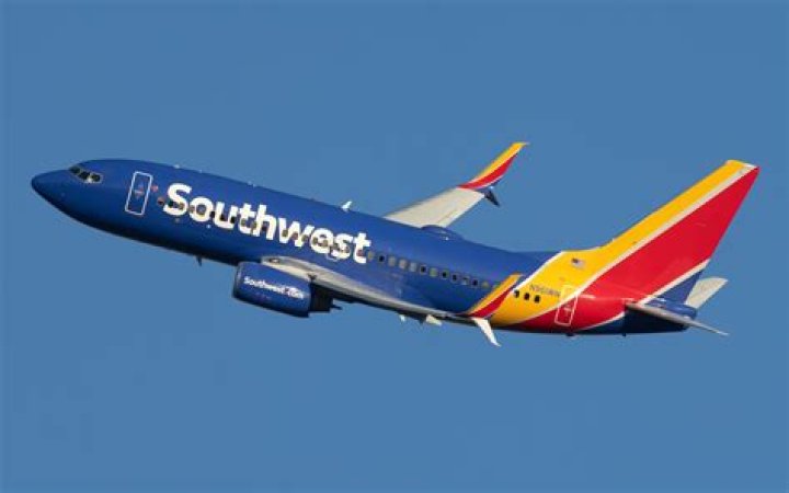 Southwest Airlines Deals & Info: Flights, Bookings & More